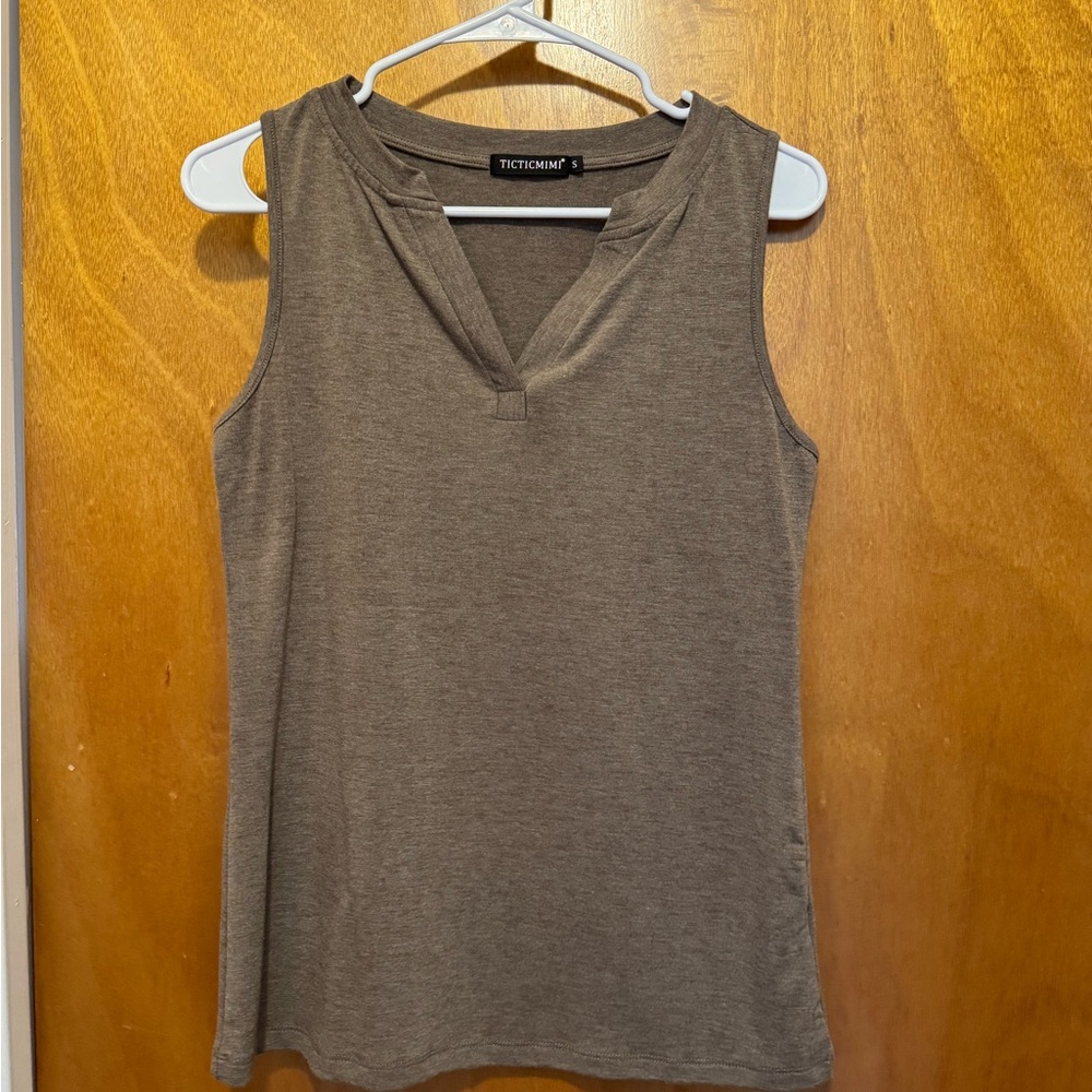 Women's Tan Sleeveless Tank Top